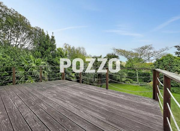 Maison Longueville 6 pièce(s) 123 m2 LONGUEVILLE