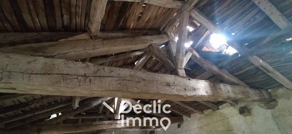 Vente ensemble immobilier Benest, 110m² 3 pièces 65 000€ avec garage
