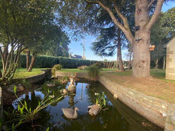 A VENDRE MAISON PROCHE DINAN // 4 CHAMBRES//VIE DE PLAIN PIED // PROCHE TOUS COMMERCES