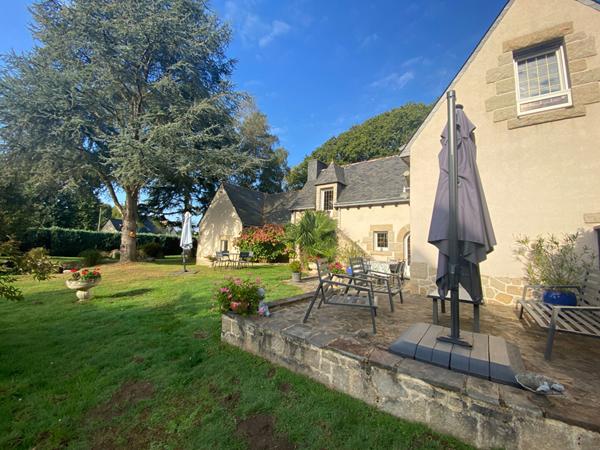 A VENDRE MAISON PROCHE DINAN // 4 CHAMBRES//VIE DE PLAIN PIED // PROCHE TOUS COMMERCES