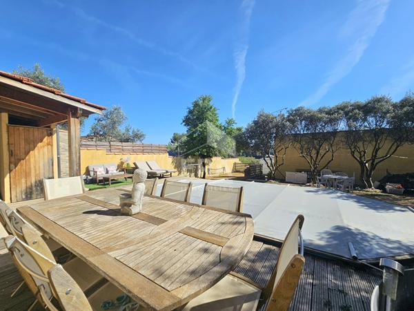 LANÇON-PROVENCE - Maison plain-pied de 85m² - Terrain de 680m² avec piscine