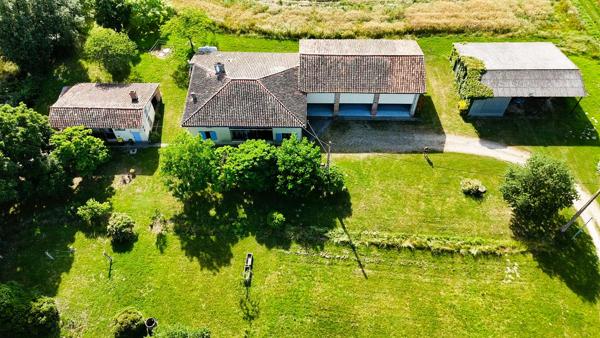 Ancienne ferme et ses dépendances avec 16ha Grisolles