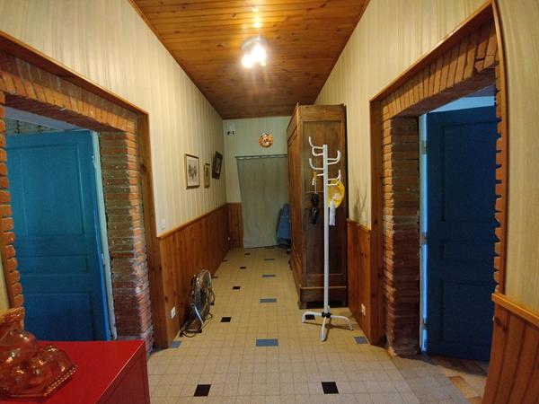Ancienne ferme et ses dépendances avec 16ha Grisolles