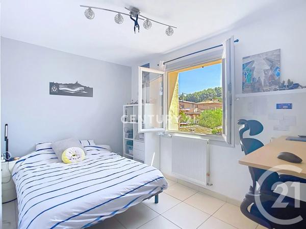 Maison à vendre  5 pièces - 110 m 2   AUBAGNE  - 13