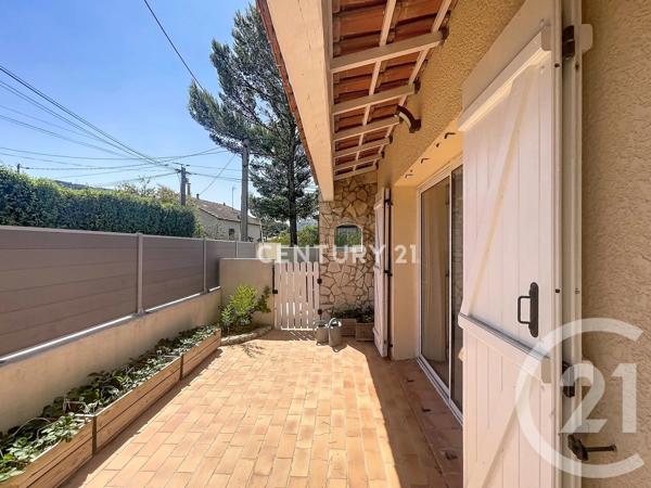 Maison à vendre  5 pièces - 110 m 2   AUBAGNE  - 13