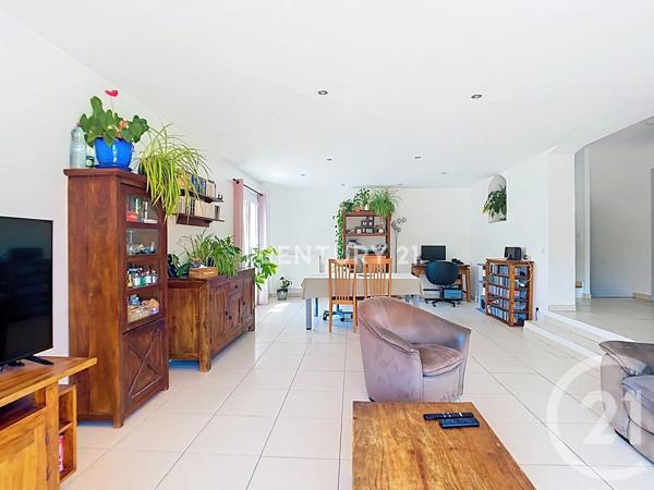 Maison à vendre  5 pièces - 110 m 2   AUBAGNE  - 13