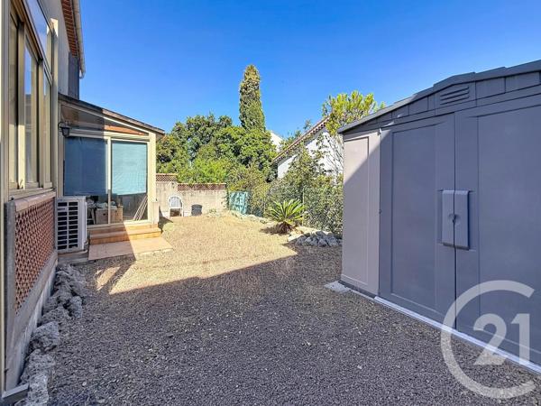 Maison à vendre  4 pièces - 94,29 m 2   ST RAPHAEL  - 83