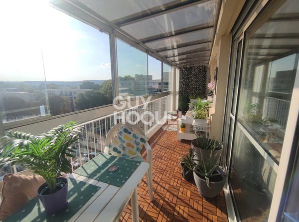 DERNIER ETAGE 3 pièces 2 chambres 70m2