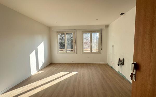 Appartement à louer    1 pièce • 17,80 m2 Vitry-sur-Seine