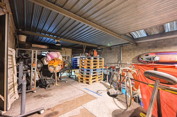 ENTREPOT + BUREAUX 340 M² EN ZAC