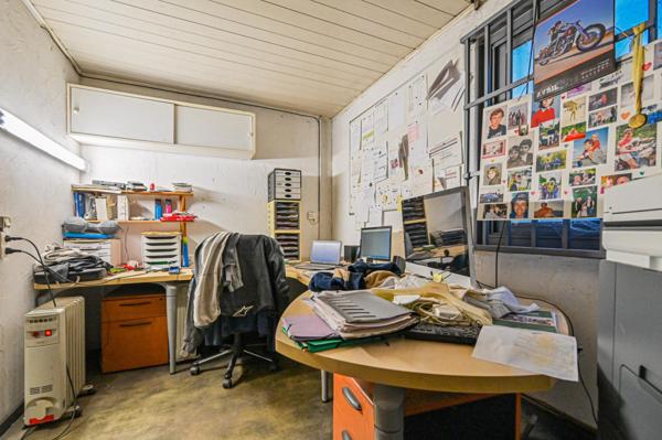 ENTREPOT + BUREAUX 340 M² EN ZAC