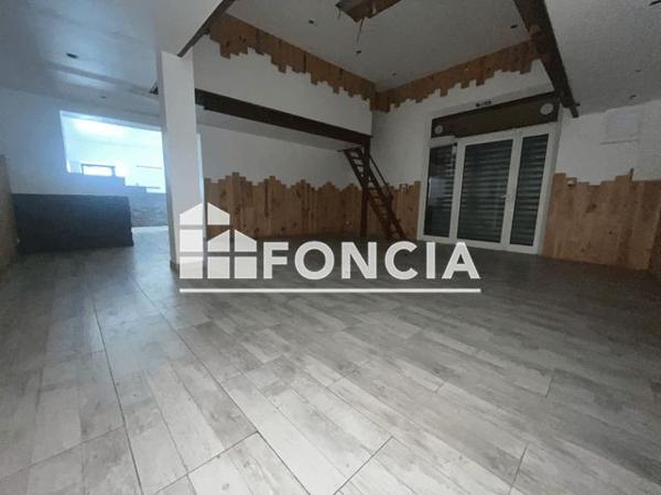 Location Local commercial 2 pièces 80 m² - 9 RUE DE L'ECOLE Perpignan 66000