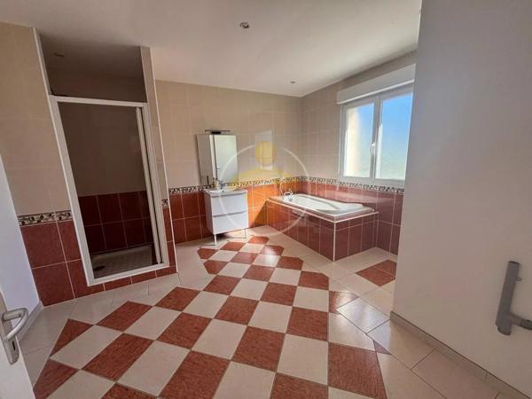 Vente Maison 3 pièces 75 m2 à La Fère