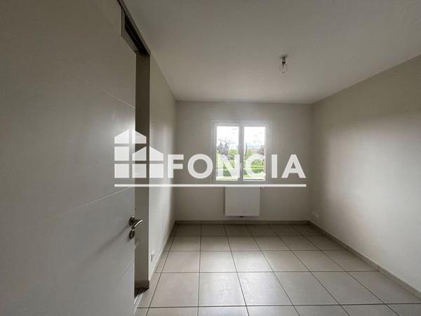 Location Maison 5 pièces 116.8 m² - DE MONTBEL Vourles 69390