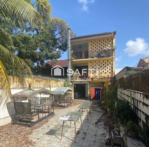 Immeuble de rapport R+2 Cayenne