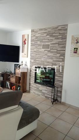 Belle maison de 115 m2 sur terrain de 1600 m2 ; toute équipée et prete à vivre