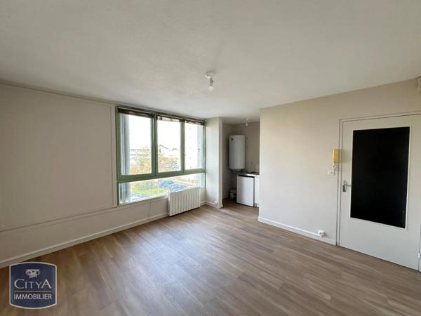 Appartement à louer 1 pièce 26.68m²