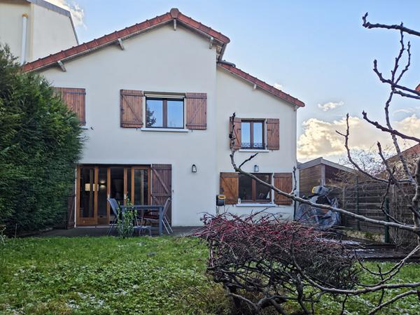 Maison L Hay Les Roses 5 pièce(s) 103 m2