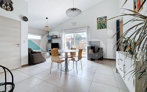 Maison à vendre    5 pièces • 100 m2 Saint-Cyprien