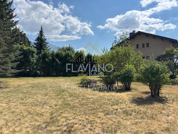 MAISON AVEC TERRAIN ET GARAGE Jausiers (04850)