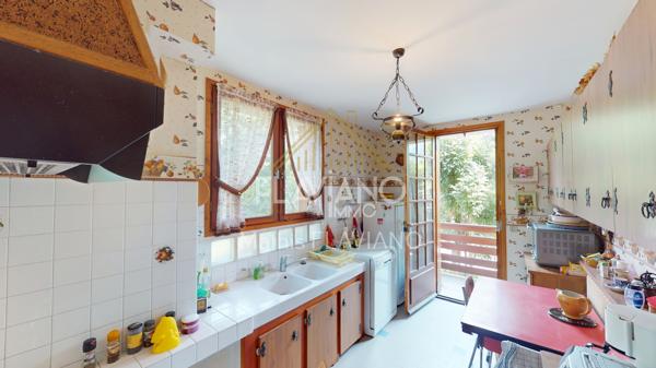 MAISON AVEC TERRAIN ET GARAGE Jausiers (04850)