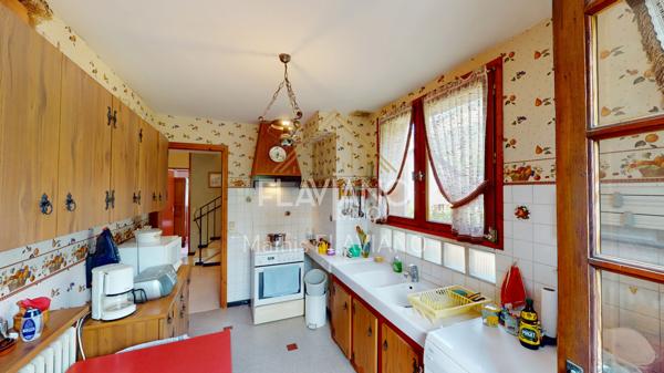 MAISON AVEC TERRAIN ET GARAGE Jausiers (04850)