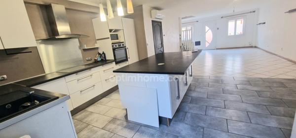 A 2 PAS DU PORT, MAISON T4 GARAGE TERRASSE!