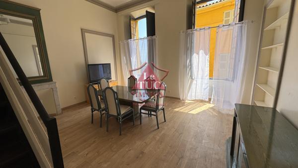 Grasse, À louer – Appartement meublé de charme avec mezzanine de 46 m2 avec mezzanine Grasse (06130)