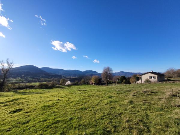 EXCLUSIVITE  BEAUX ! belle parcelle de 3600 m2 constructible avec vue degagee