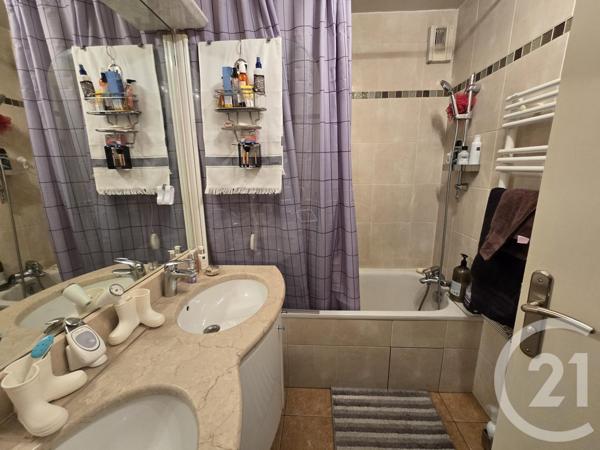 Appartement T5 à vendre  5 pièces - 84,43 m2 HOUILLES - 78