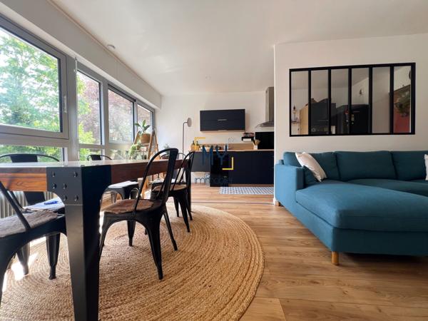 CHARMANT T4 AU DERNIER ÉTAGE DE LA RÉSIDENCE DU VERT BOIS