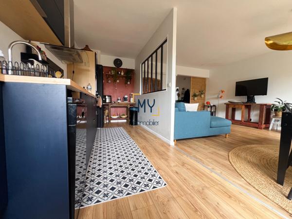 CHARMANT T4 AU DERNIER ÉTAGE DE LA RÉSIDENCE DU VERT BOIS