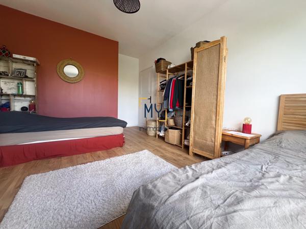 CHARMANT T4 AU DERNIER ÉTAGE DE LA RÉSIDENCE DU VERT BOIS