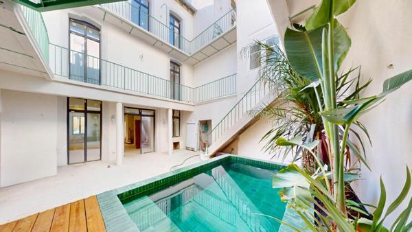 CARCASSONNE BELLEVUE | Une maison de ville qui porte bien son nom. Piscine, garage, 8 pièces 184.64 m2