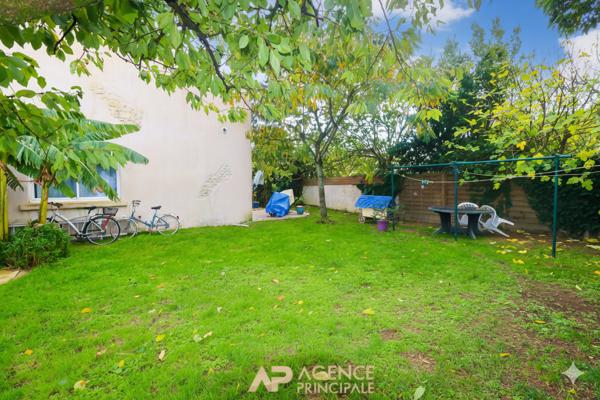 Longère rénovée Andilly 5 pièce(s) 138 m2 €420 000 ** - Référence AM649