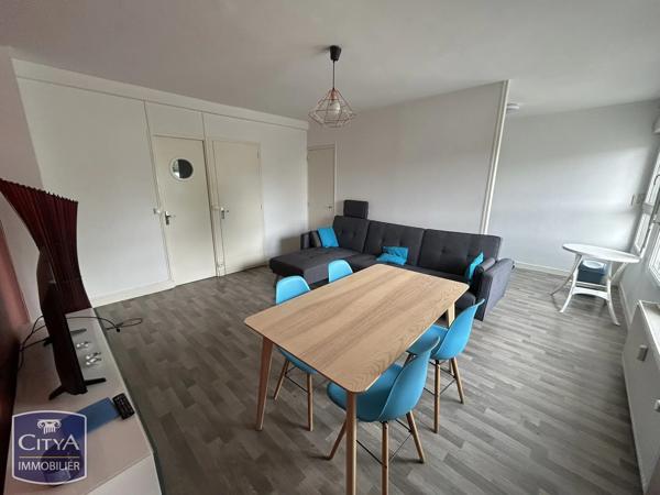 Appartement à vendre 2 pièces 49.08m² Laval (53000)