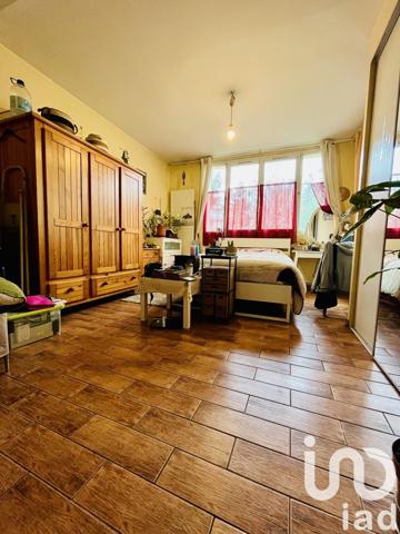 Maison 7 pièces de 149 m² à Bondy (93140)