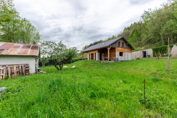 Belle et récente maison en ossature bois