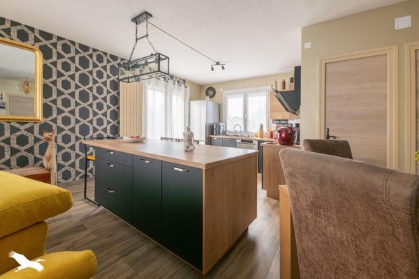 Maison à vendre |  Ussel |  4 pièces | 104 m²