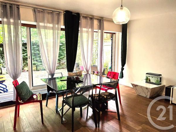 Appartement F6 à vendre  6 pièces - 103,68 m2 BOUSSY ST ANTOINE - 91