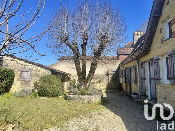 Maison 4 pièces de 88 m² à Cénac-et-Saint-Julien (24250)