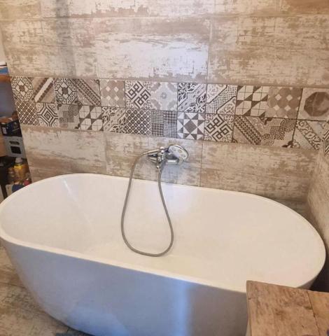 Maison typique du Vieux  Village unique avec charme entièrement rénovée clé en main au coeur du village historique