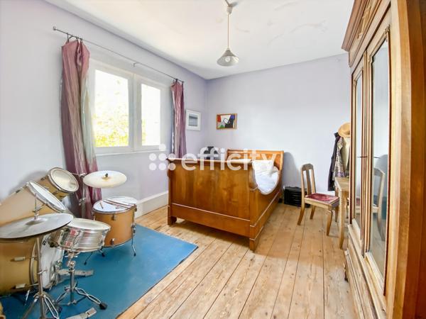 Maison 9 pièces - 250 m²