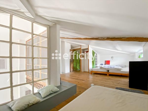 Maison 9 pièces - 250 m²