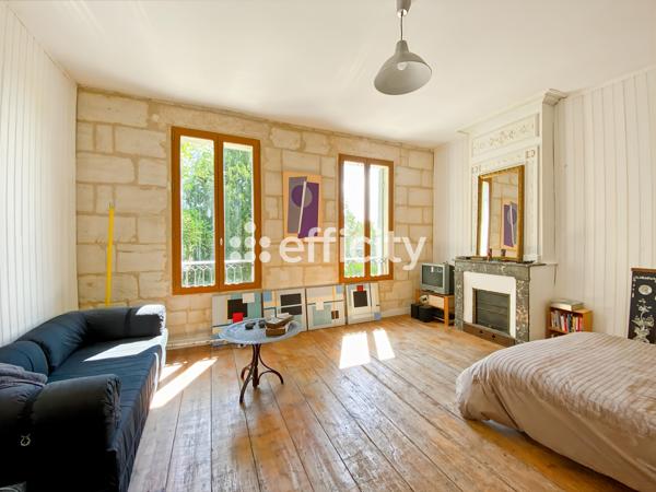 Maison 9 pièces - 250 m²