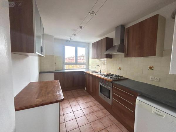 Appartement à louer à Reims dans la Marne (51100), ref : LOCREIPO