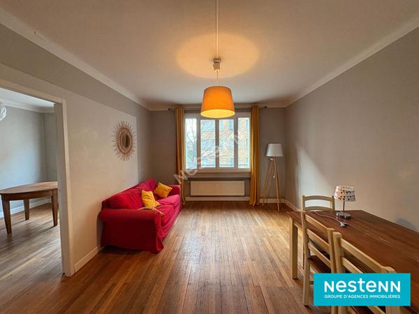 Appartement Villeurbanne de type 4 de 67.95 m2 avec cave situé Cours Emile Zola à Villeurbanne