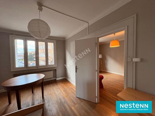 Appartement Villeurbanne de type 4 de 67.95 m2 avec cave situé Cours Emile Zola à Villeurbanne