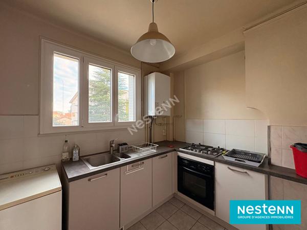 Appartement Villeurbanne de type 4 de 67.95 m2 avec cave situé Cours Emile Zola à Villeurbanne