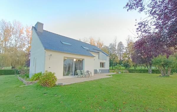 29540 Spézet maison 5 chambres beaux volumes terrain arboré de 6000 m² étangs garages